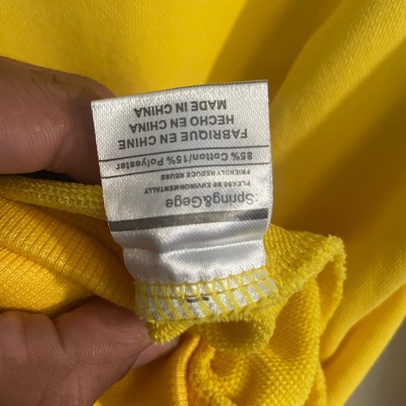 Spring & Gege Bright Yellow Front Pocket Pullover Women’s Hoodie ( S ) - Picture 8 of 8